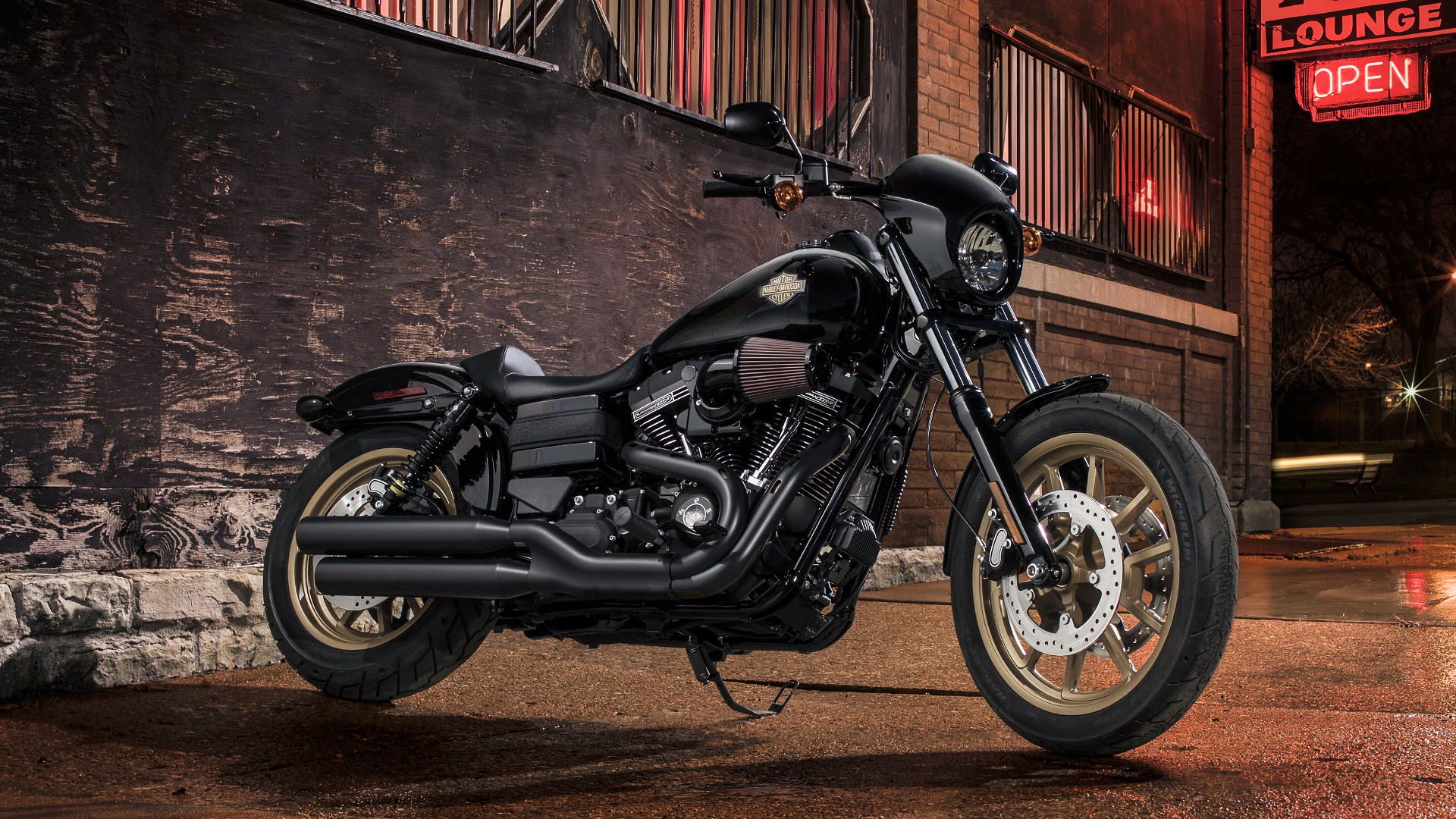 The Unkillable Screamin' Eagle Dyna Is The Hottest Used Harley Out