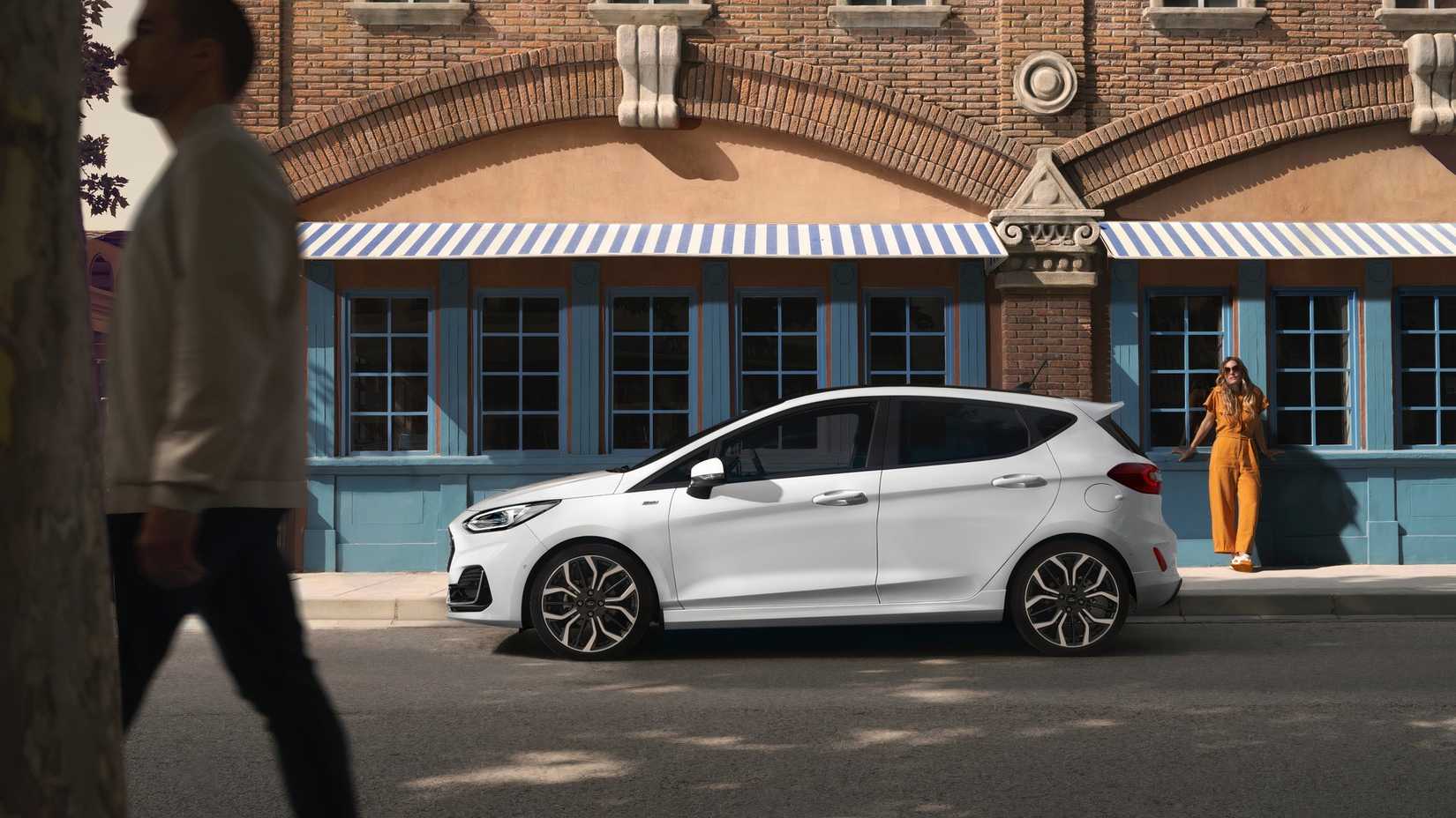 2019 Ford Fiesta lado St.