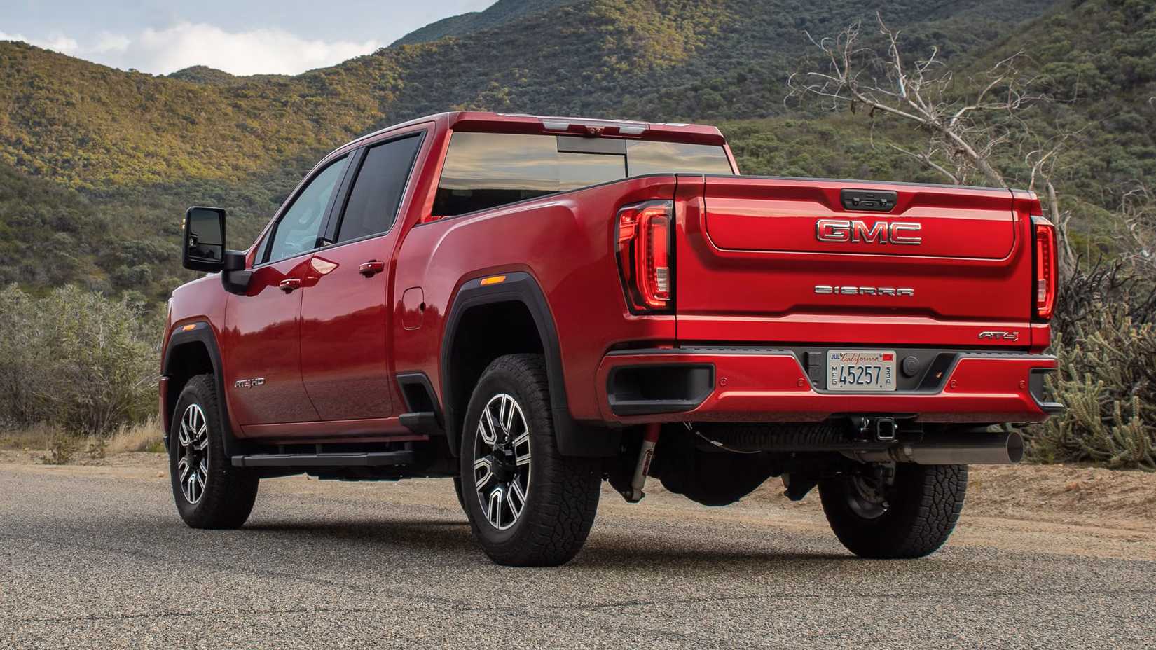 Red 2023 GMC Sierra 2500HD (3)