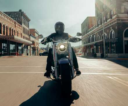 Frente de ação Harley-Davidson Fat Boy 2025