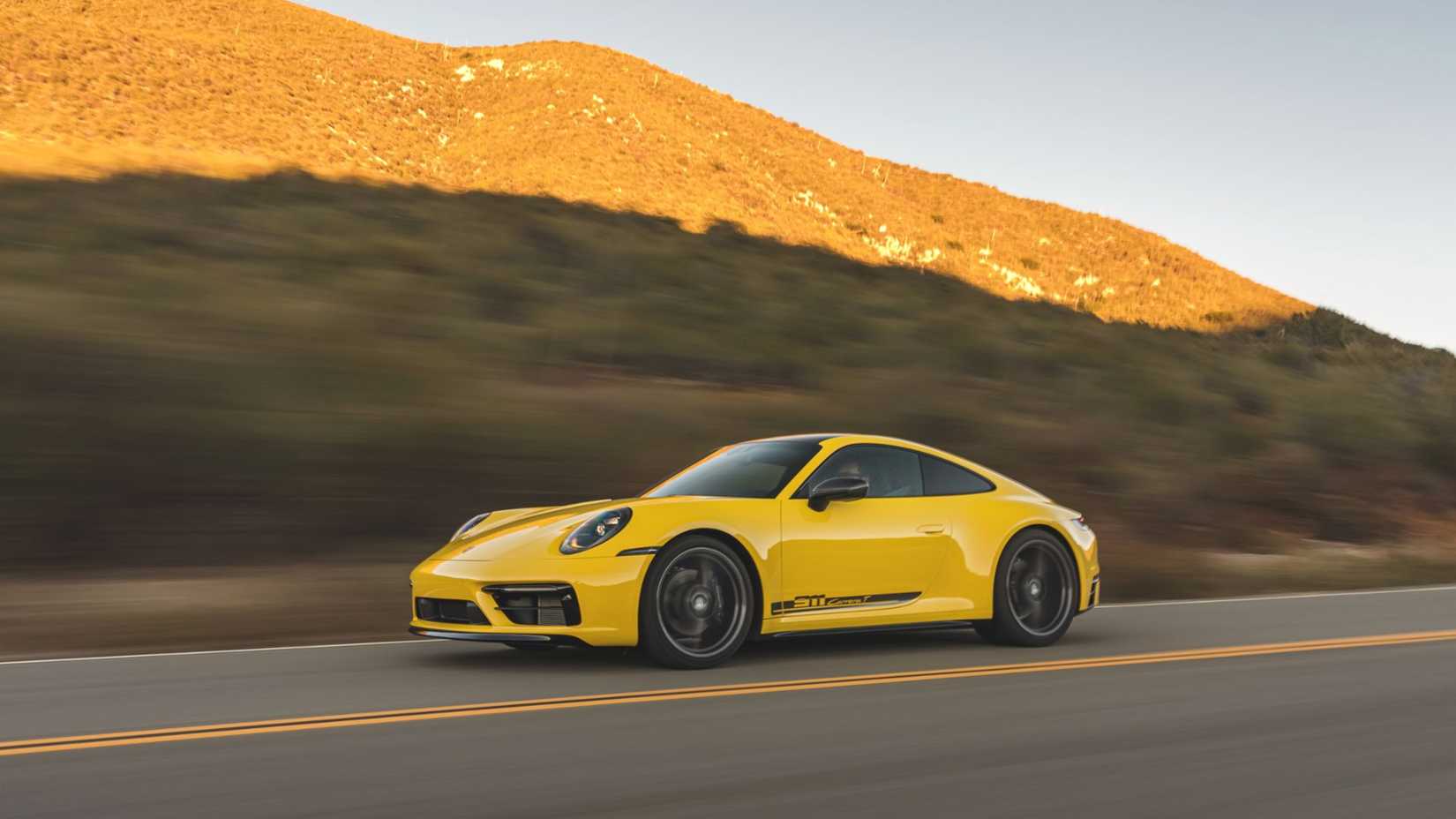 2025 Porsche 911 Carrera T 5