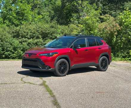 2025 Toyota Corolla Cross Hybrid Nightshade -- Front Three-Quarter 04