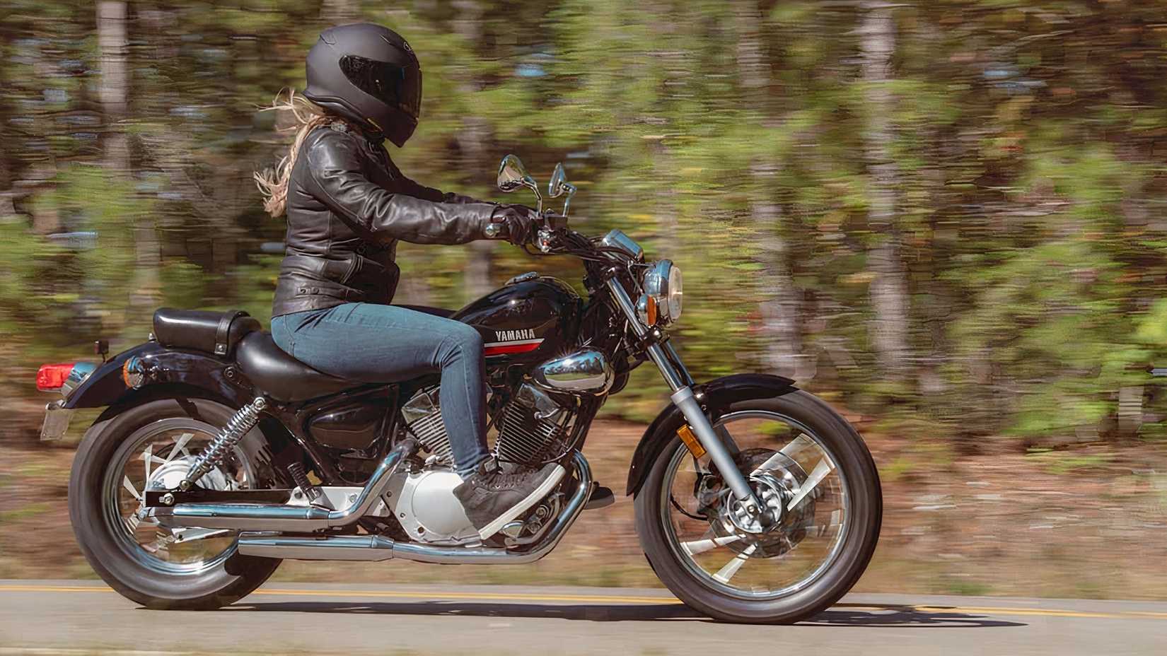2025_Yamaha_V-Star 250_2-1