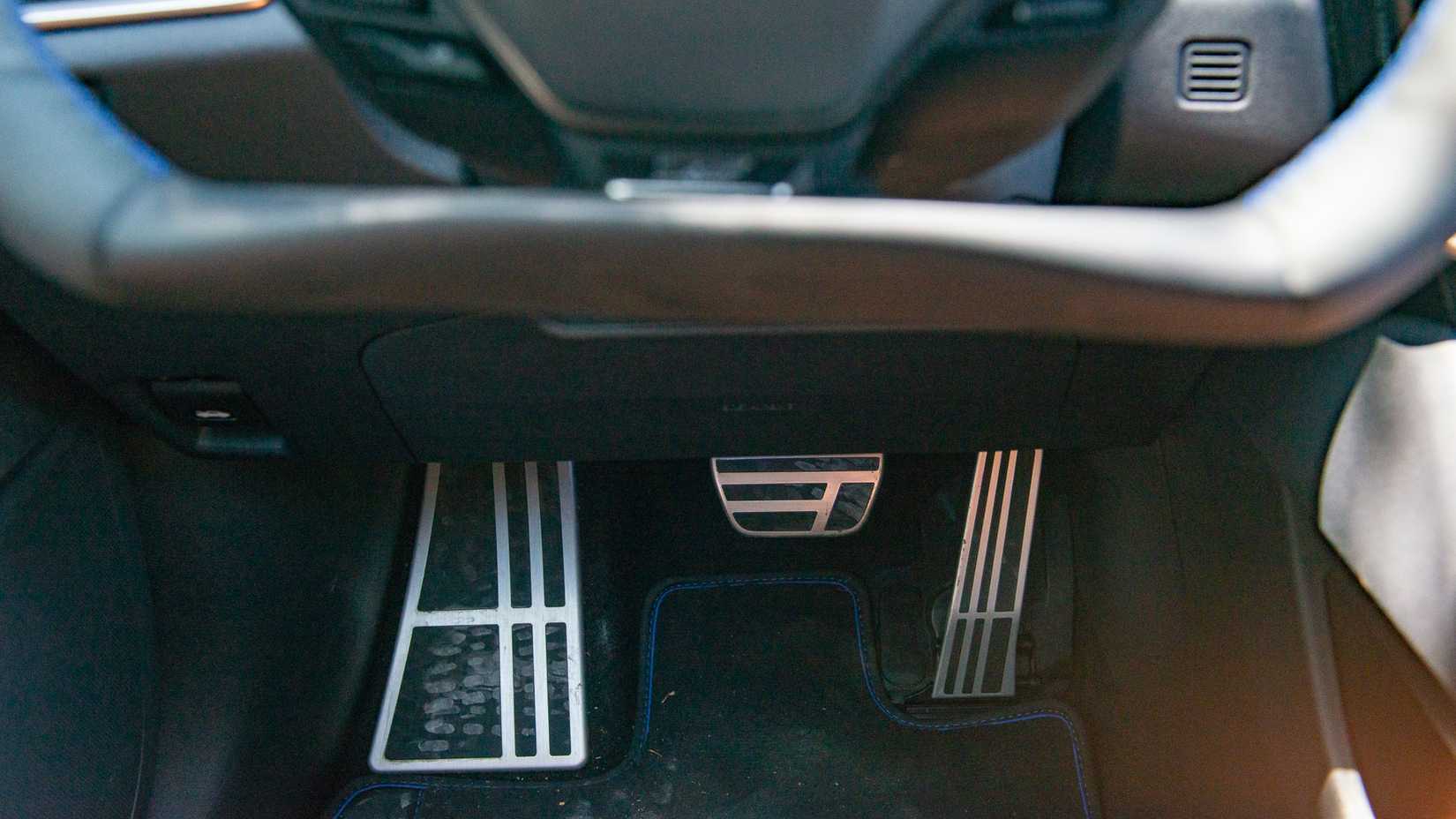 lexus rz 550e f sport awd front-14 2026