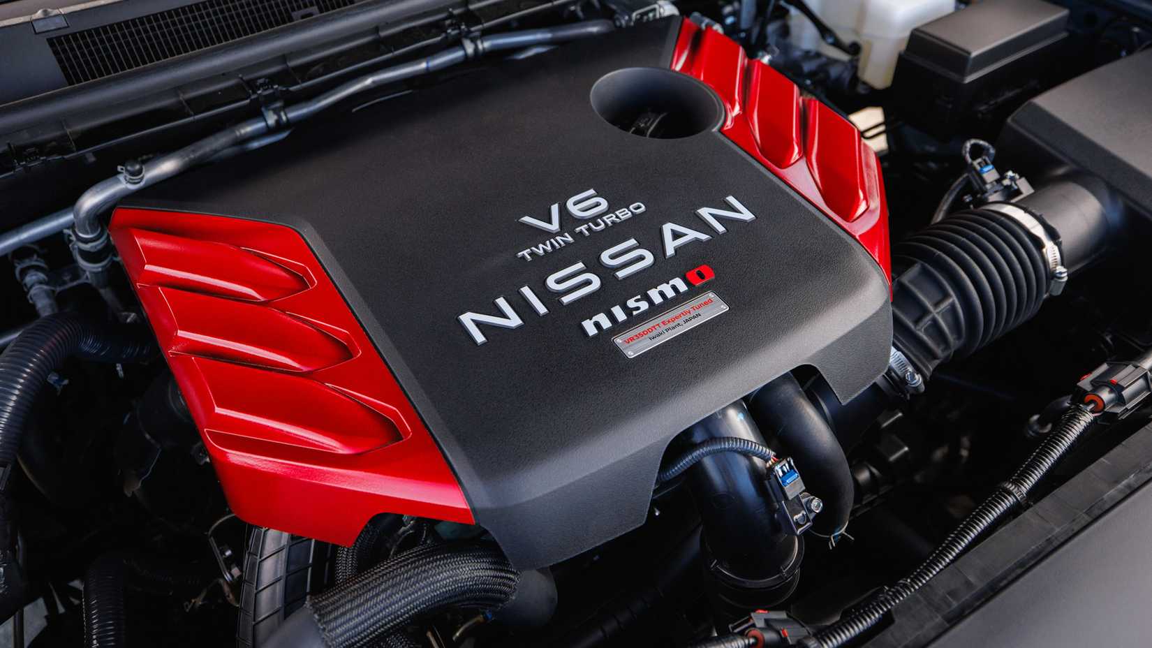 Close do motor Nissan Armada Nismo 2026