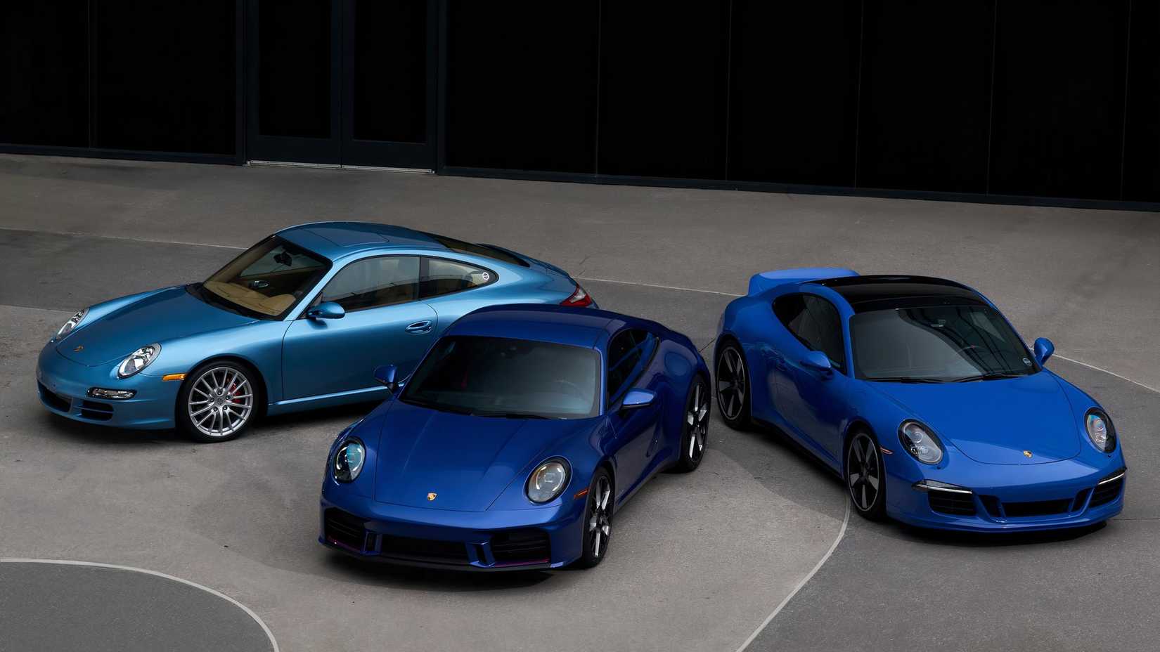 2026 Porsche 911 Club Coupé-2