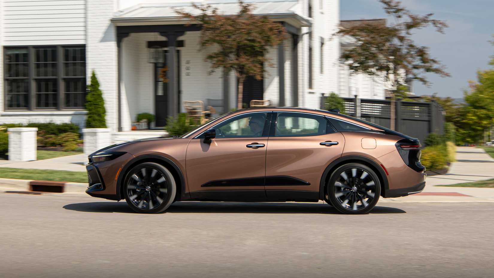 2026 Toyota Crown-12