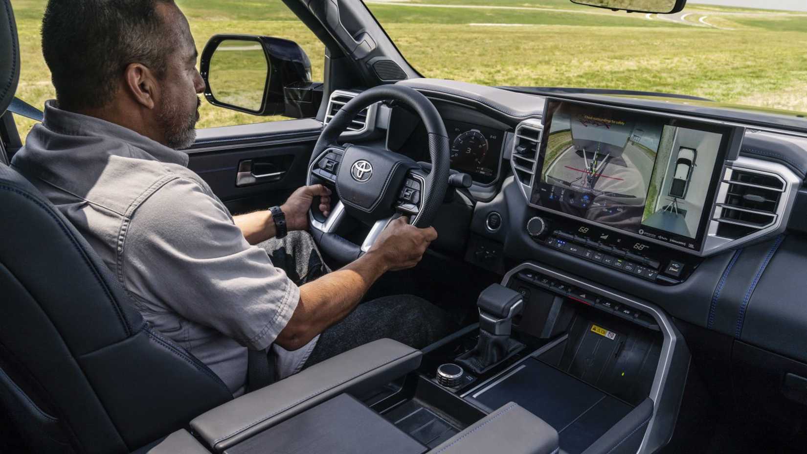 2026 Toyota Tundra-02-1