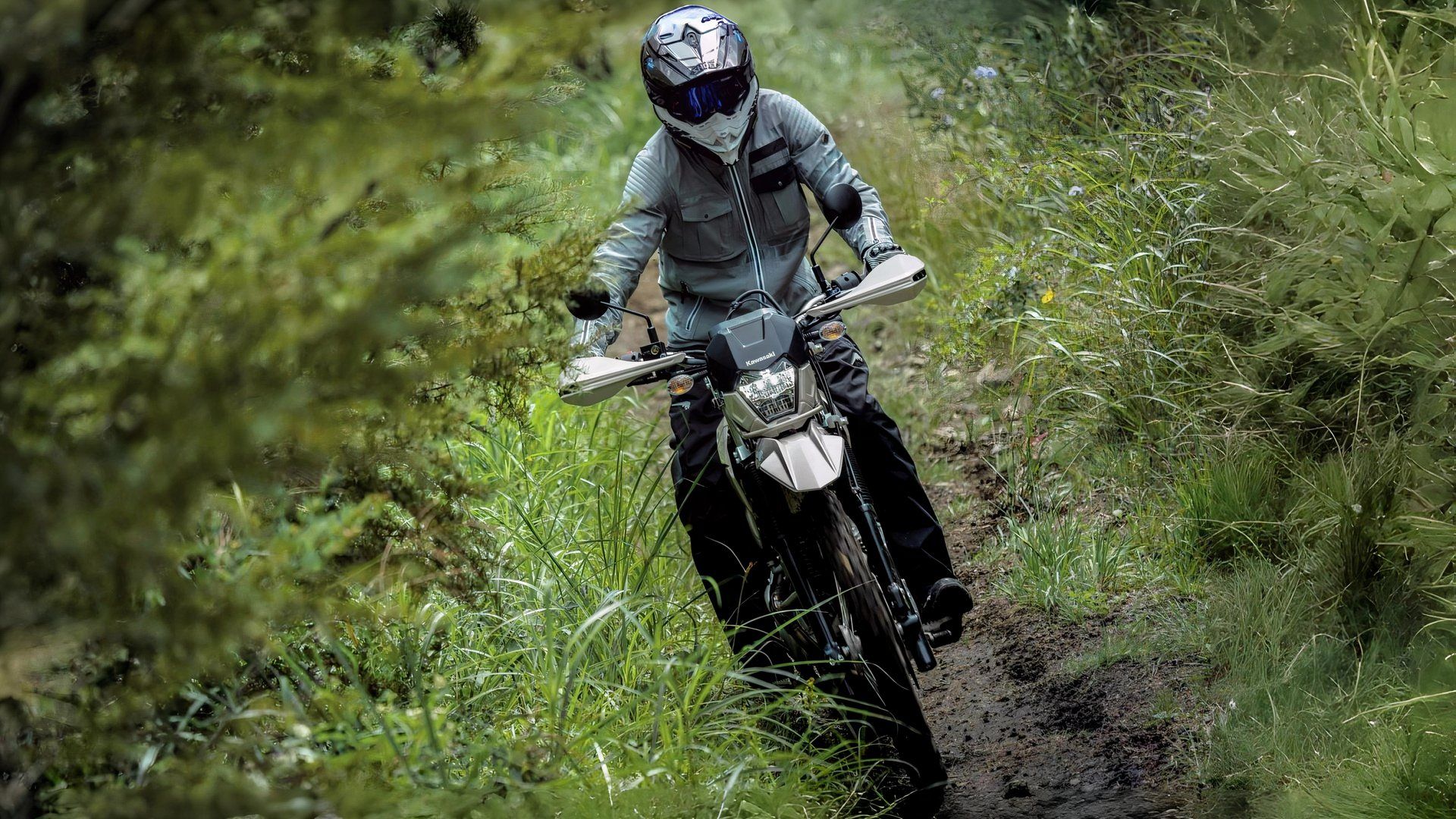 ワカタケ様 How This Kawasaki KLX Blends Everyday Practicality With Off-Road Fun