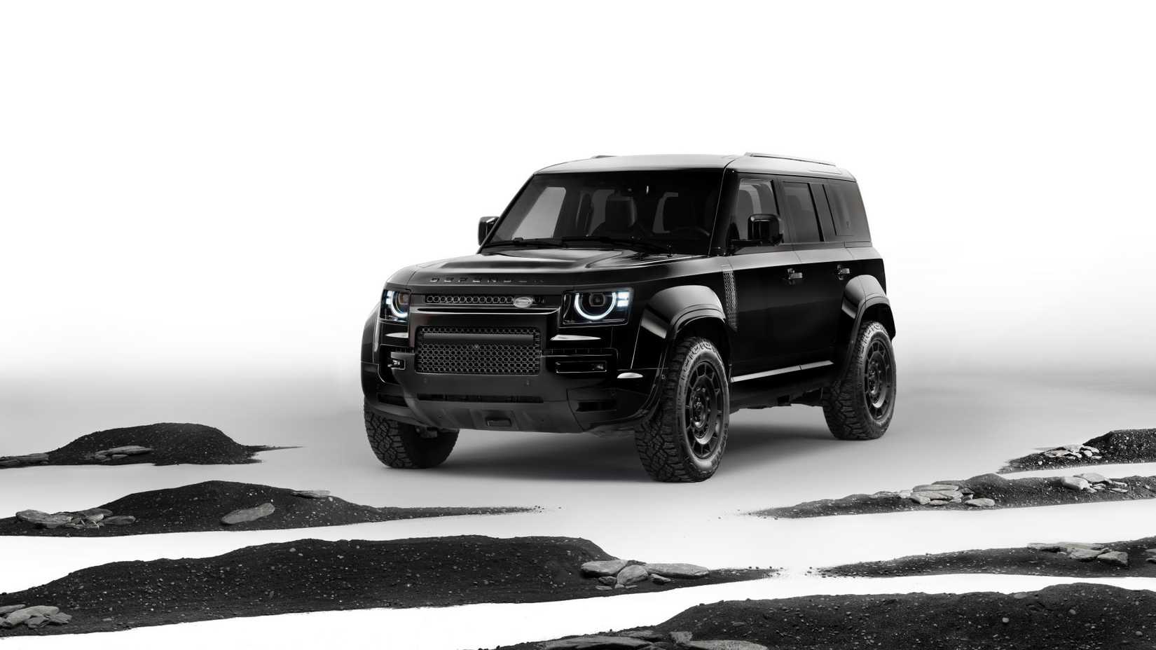 2026 Range Rover Defender OCTA Black front 3q