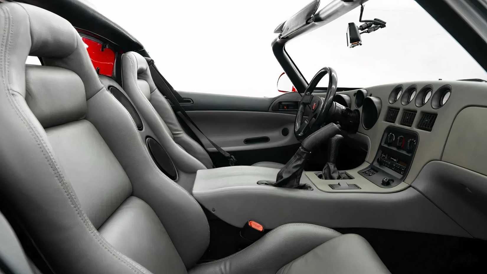 Bancos dianteiros internos Dodge Viper RT/10 1992