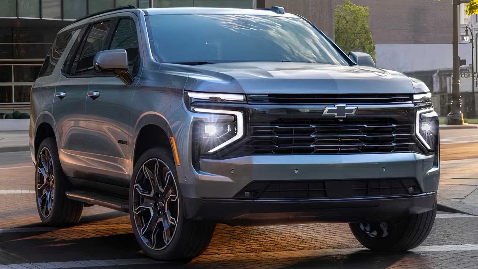 2025 Chevrolet Tahoe em cinza estacionado no estacionamento