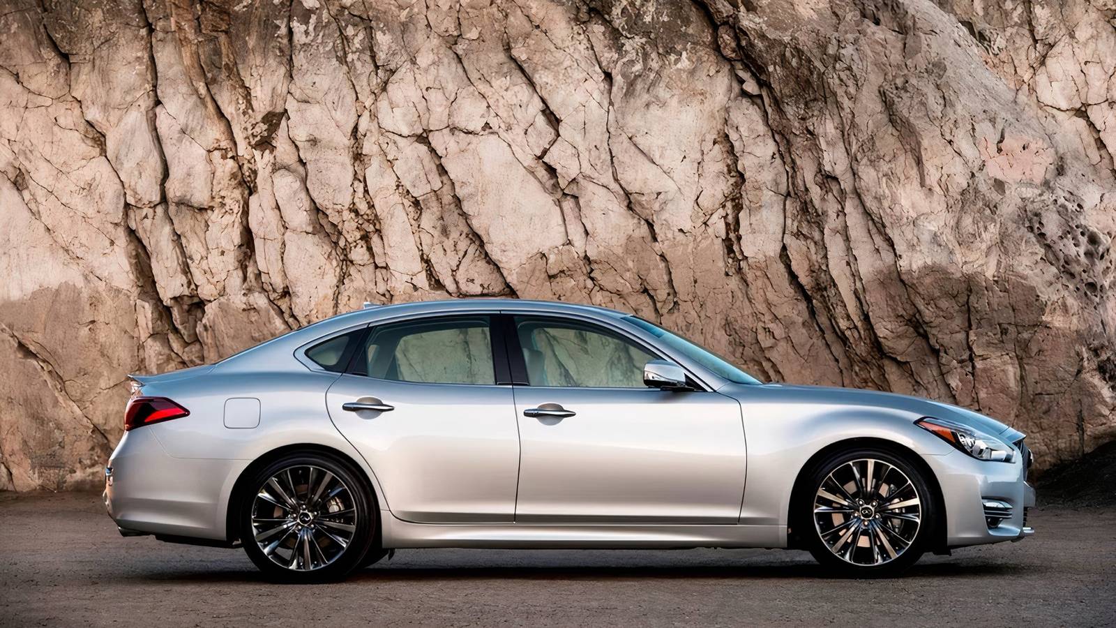 The Last Analog V8 Luxury Sedan Hiding In Plain Sight