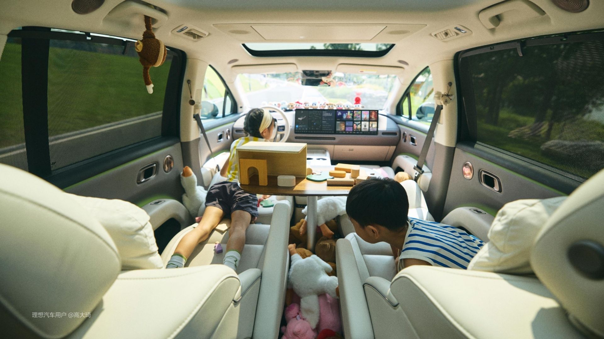 Li Auto i8 Is A Super-Sleek Family Hauler With Loads Of Great Features