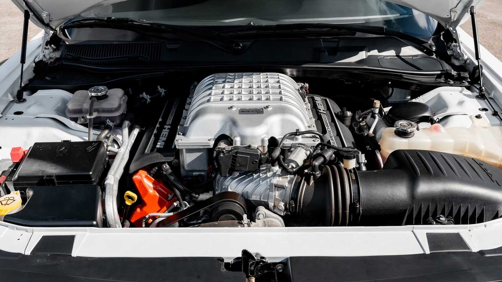 Engine of 2017 Dodge Challenger SRT Hellcat