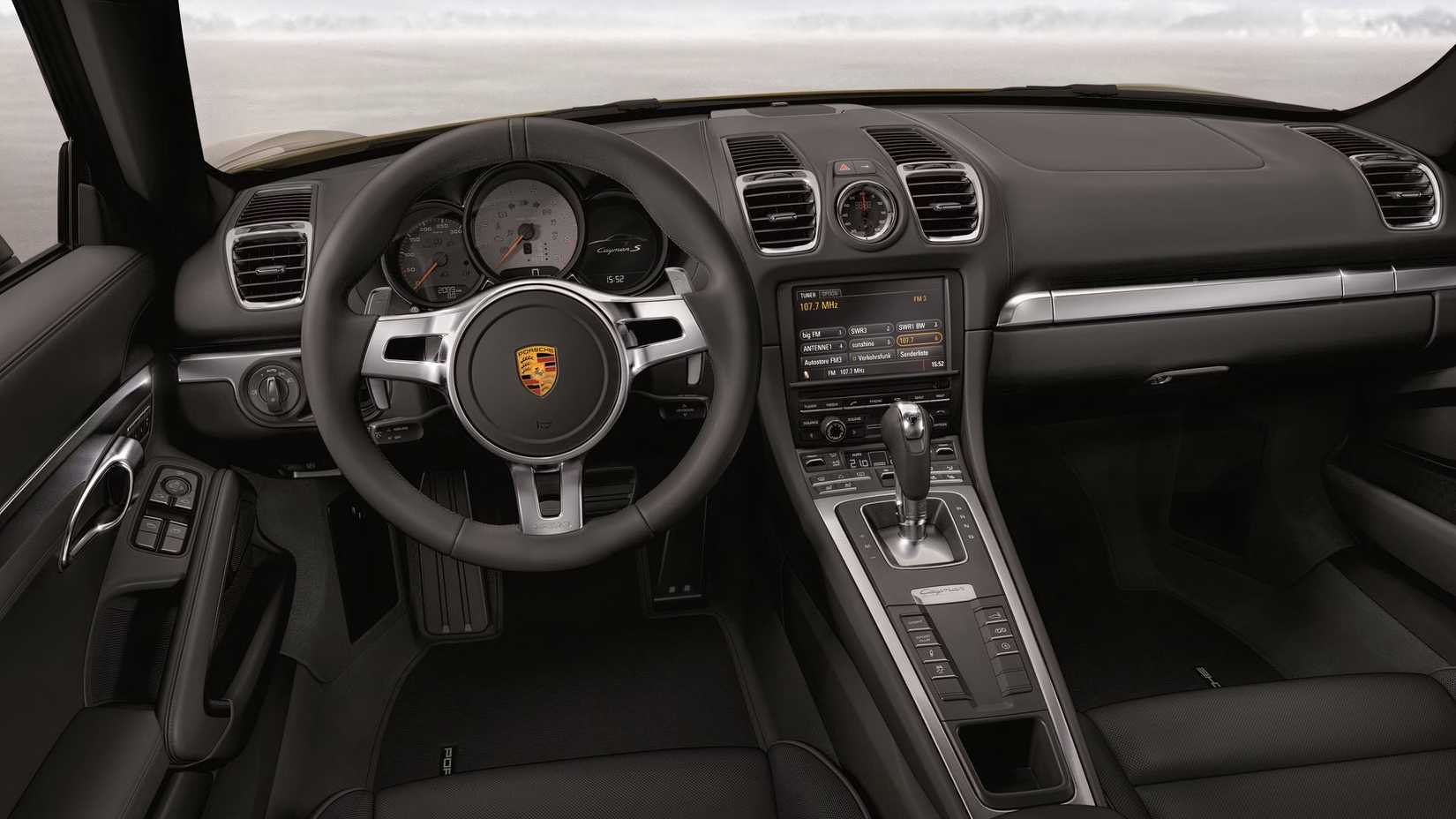 2016 Porsche Cayman frente interna