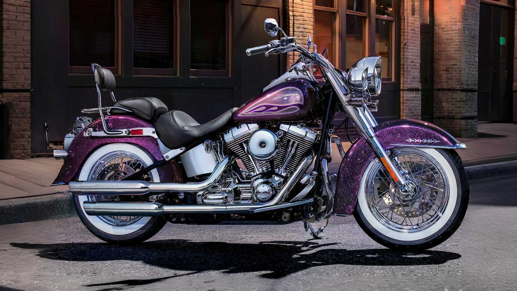 2017 Harley-Davidson Softail Deluxe in Hard Candy Mystic Purple Flake, static profile shot