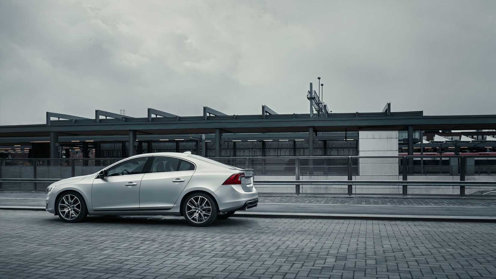 2018 Volvo S60 e V60 Polestar Champion Edition (1)