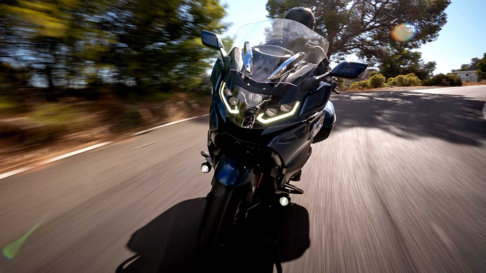 2023 BMW K 1600 GTL Headlight