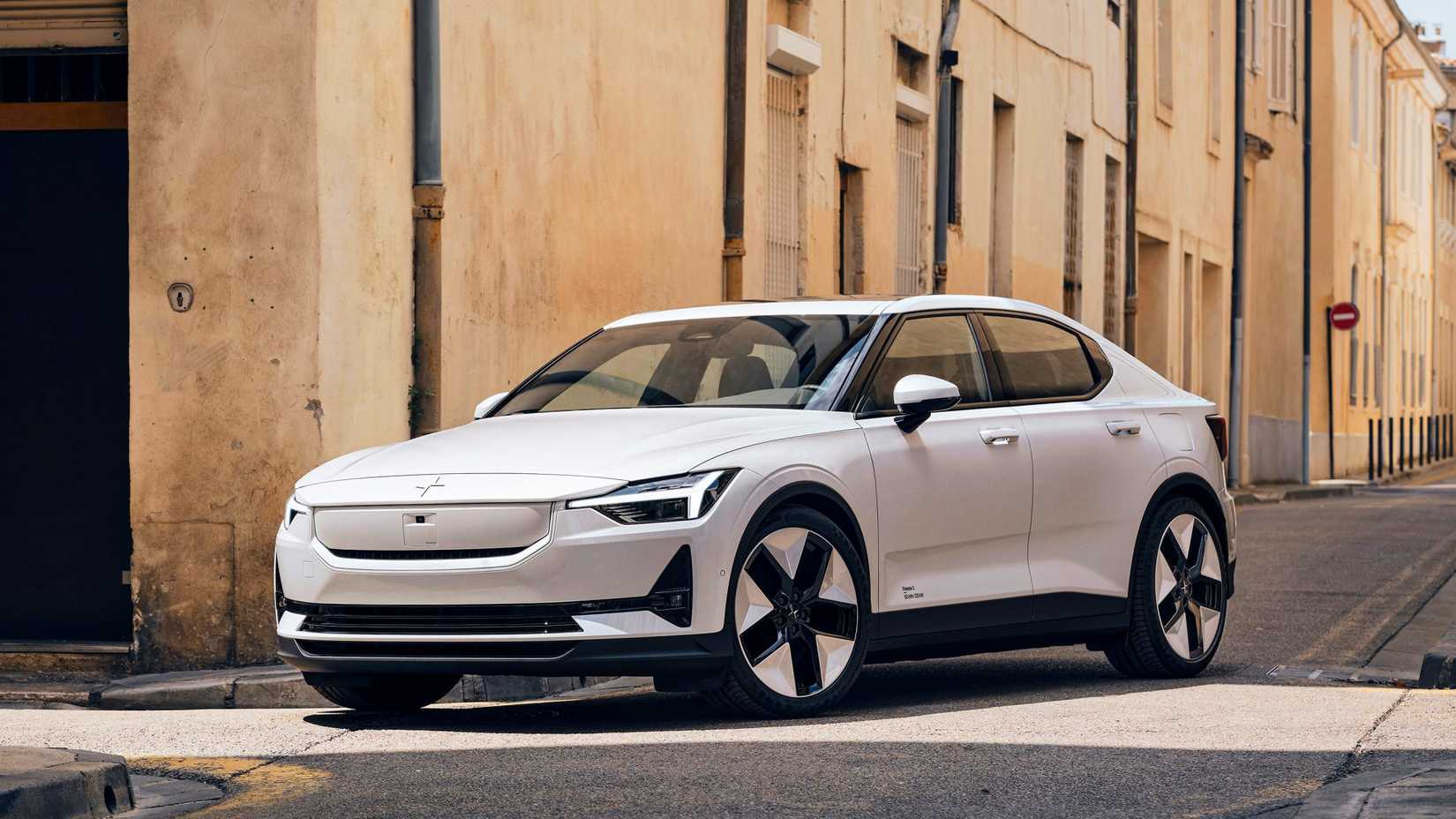 2024 Polestar 2 6
