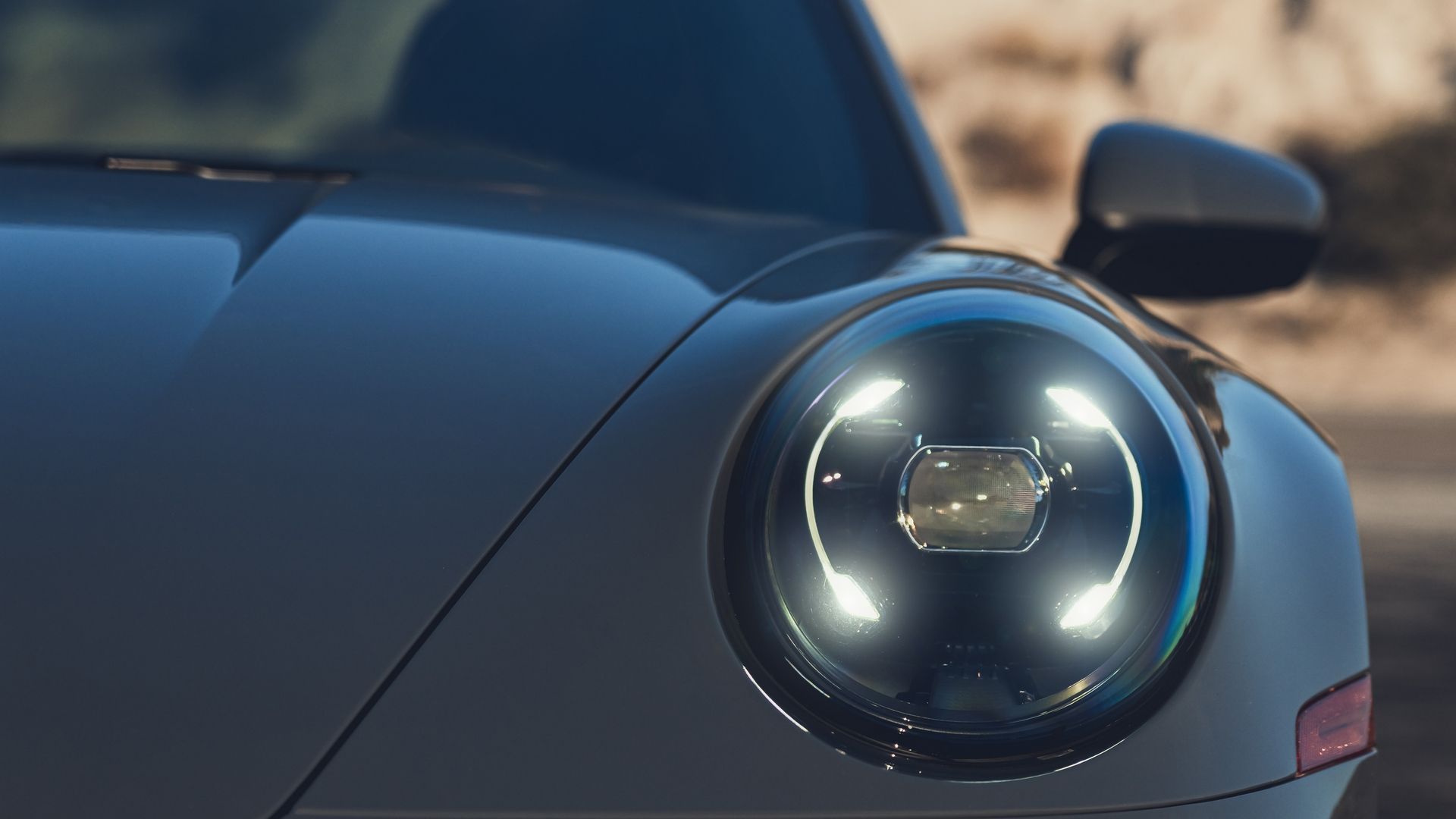 Cinza 2025 Porsche 911 Carrera
