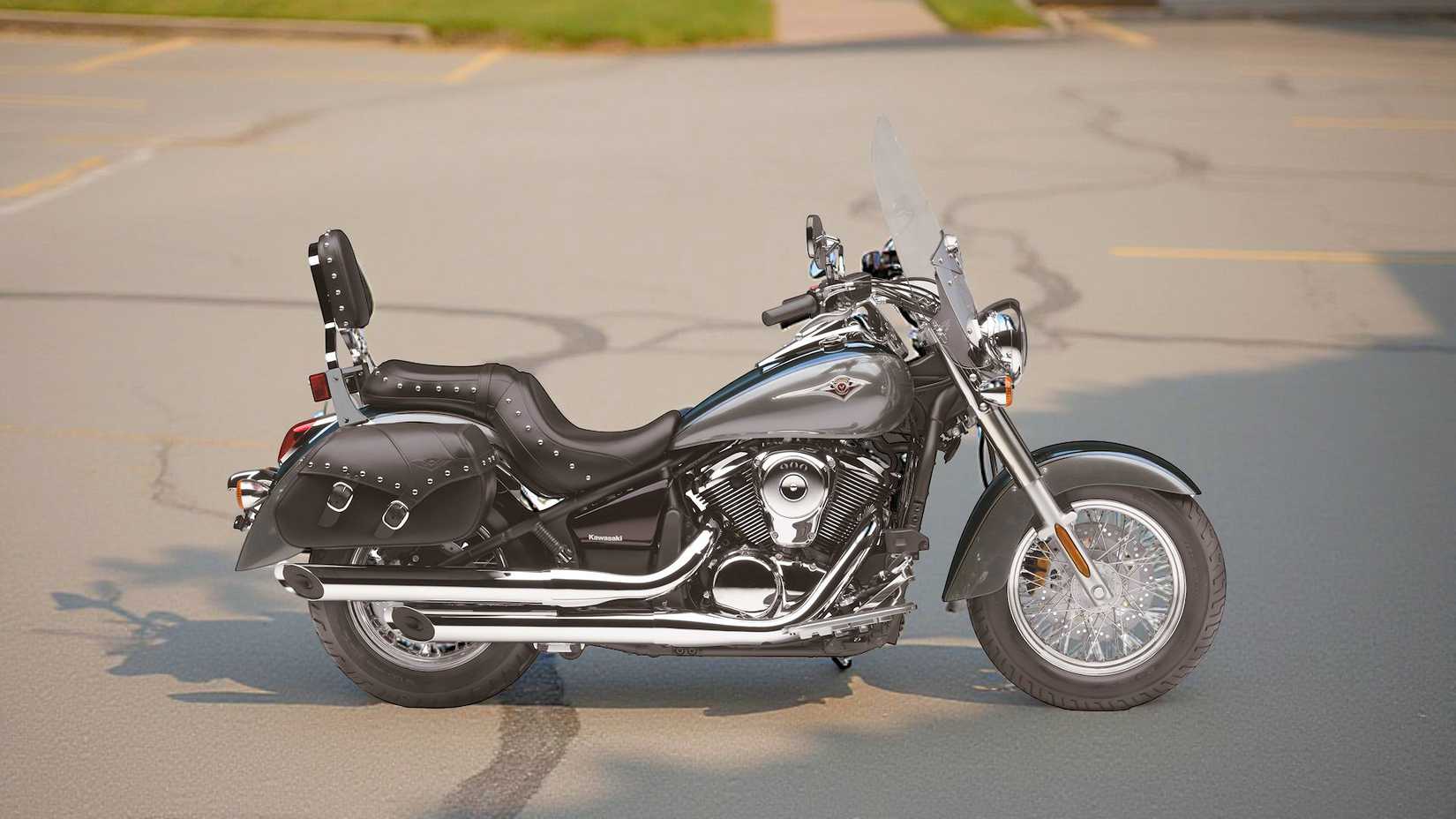 2025 Kawasaki Vulcan 900 Classic LT static profile shot
