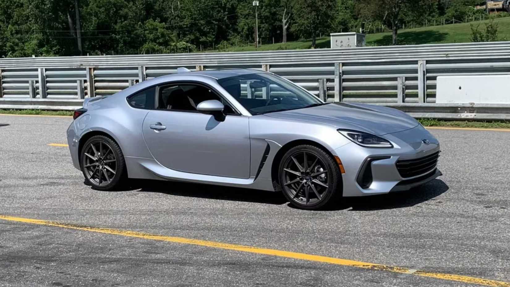 2025 Subaru BRZ profile 