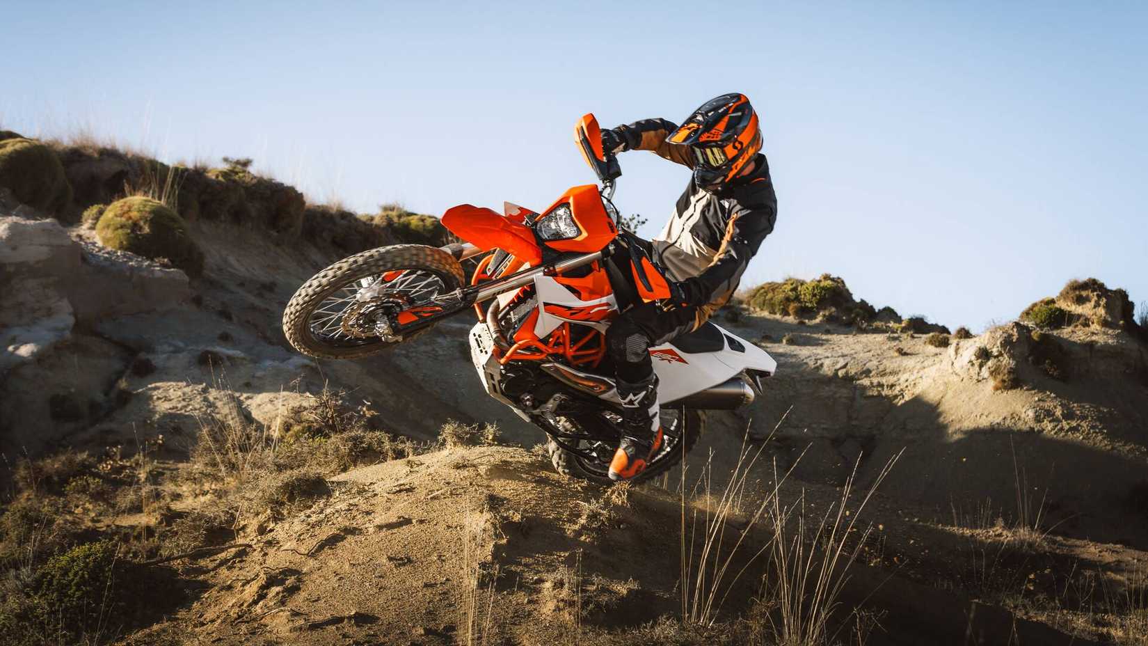 2026 KTM 690 Enduro R1