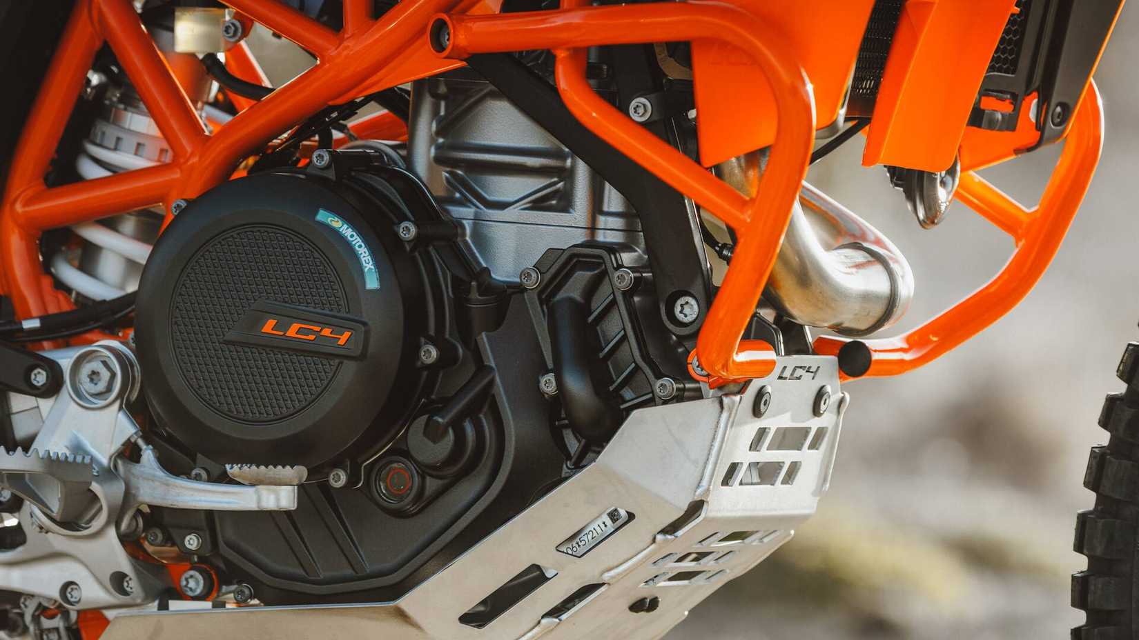 2026 KTM 690 Enduro R2