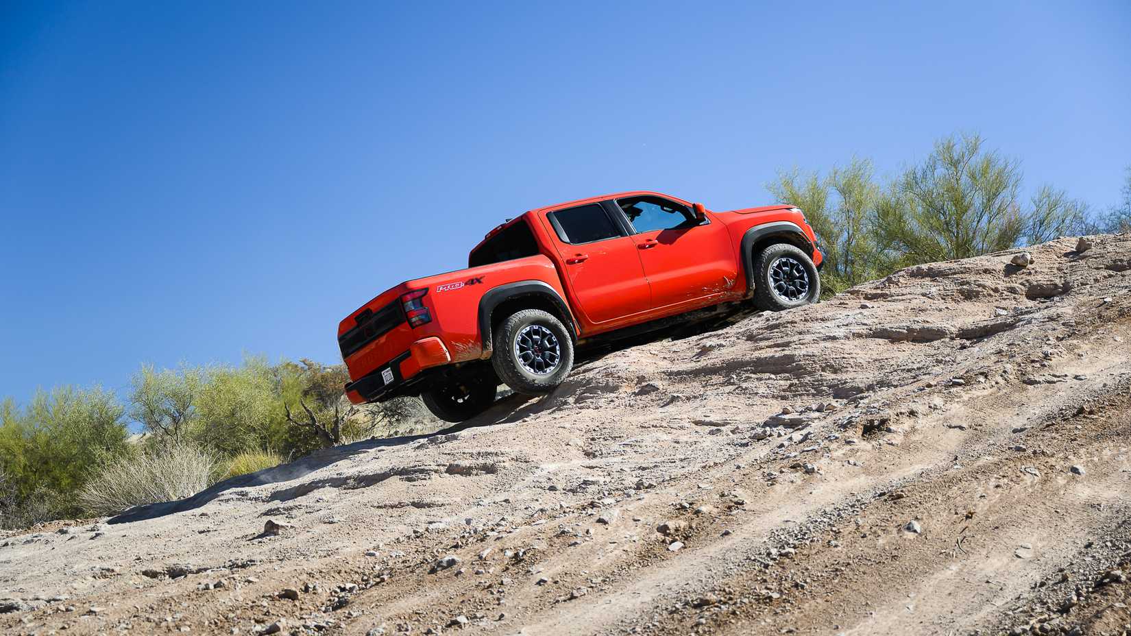 2026 Nissan Frontier Pro-4X-32