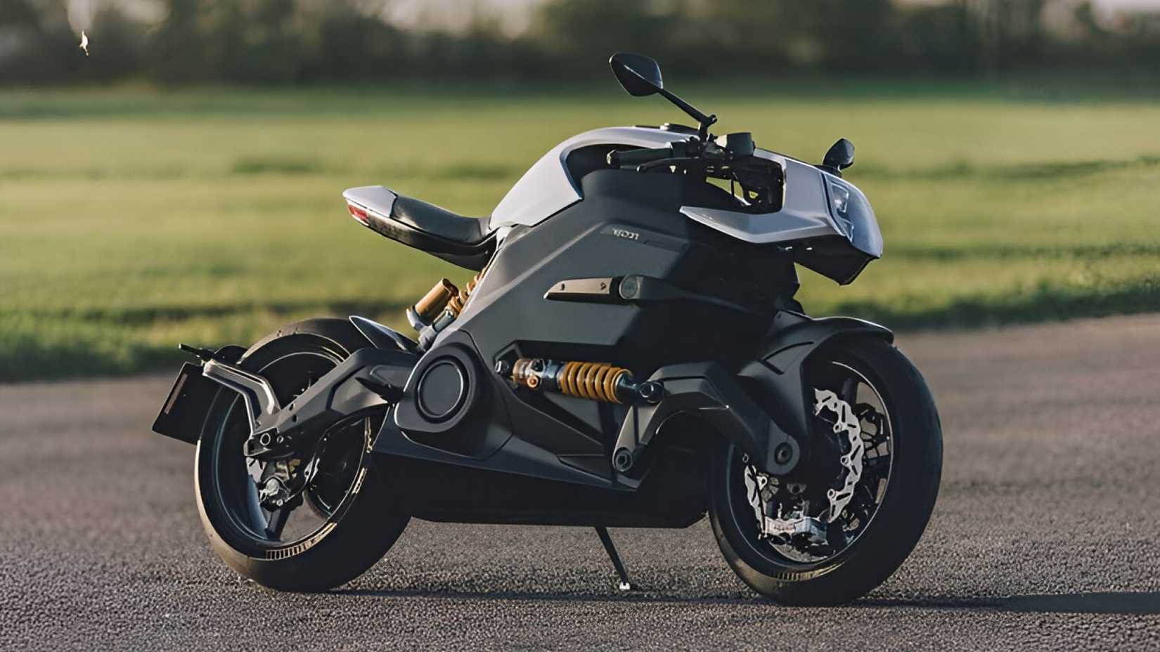 Arc Vector front third quarter view