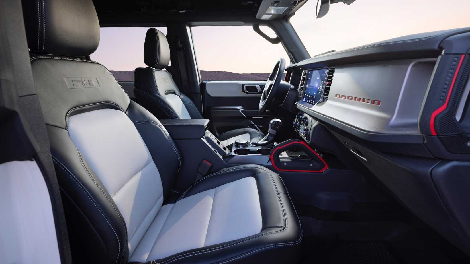 Bronco 60th Anniversary Package_01