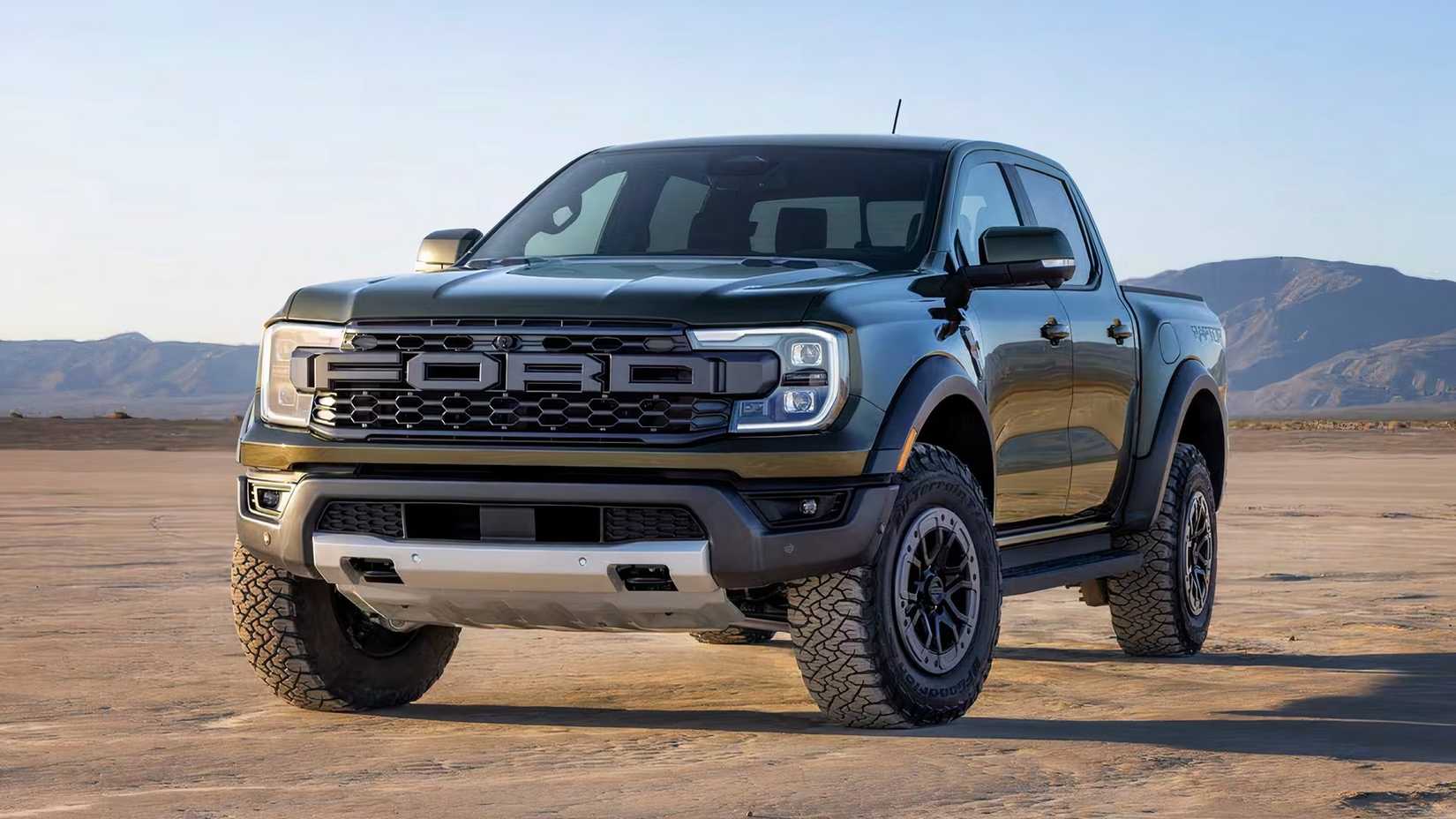 2025 Ford Ranger Raptor em preto estacionado no deserto