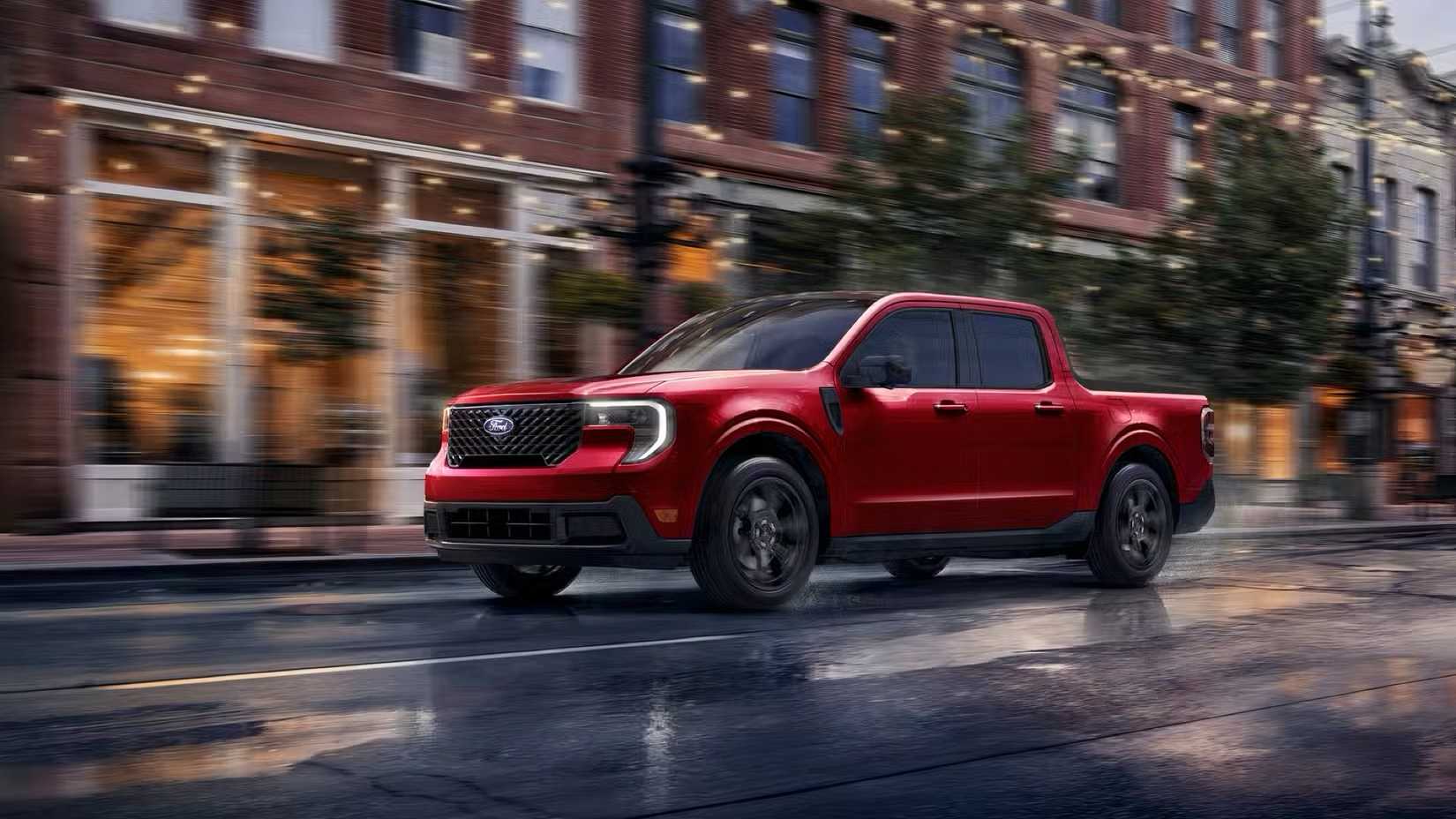 2026 Ford Maverick em vermelho dirigindo nas ruas da cidade