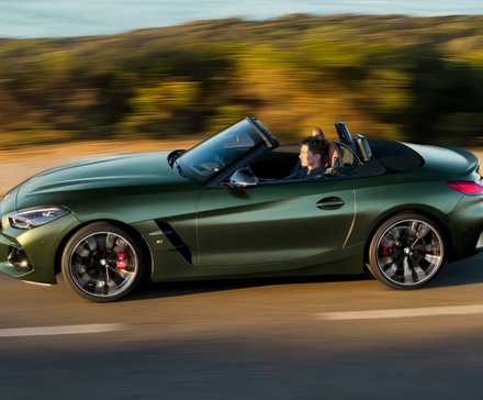 2025 BMW Z4 sDrive30i, perfil lateral