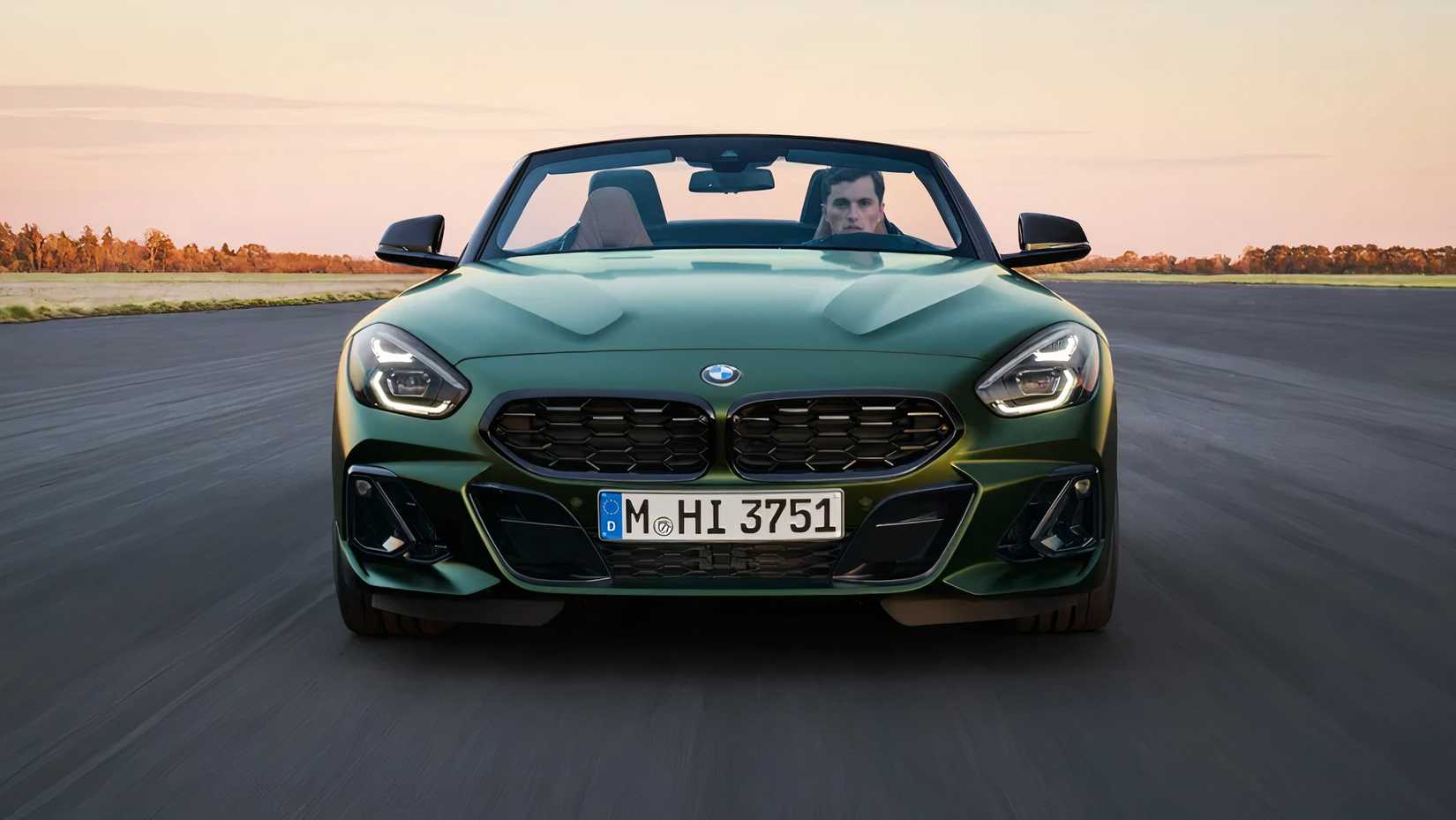 2025 BMW Z4 sDrive30i, perfil frontal