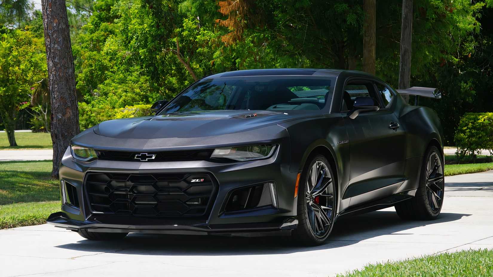 3/4 frente do 2024 Chevrolet Camaro ZL1 Collector's Edition