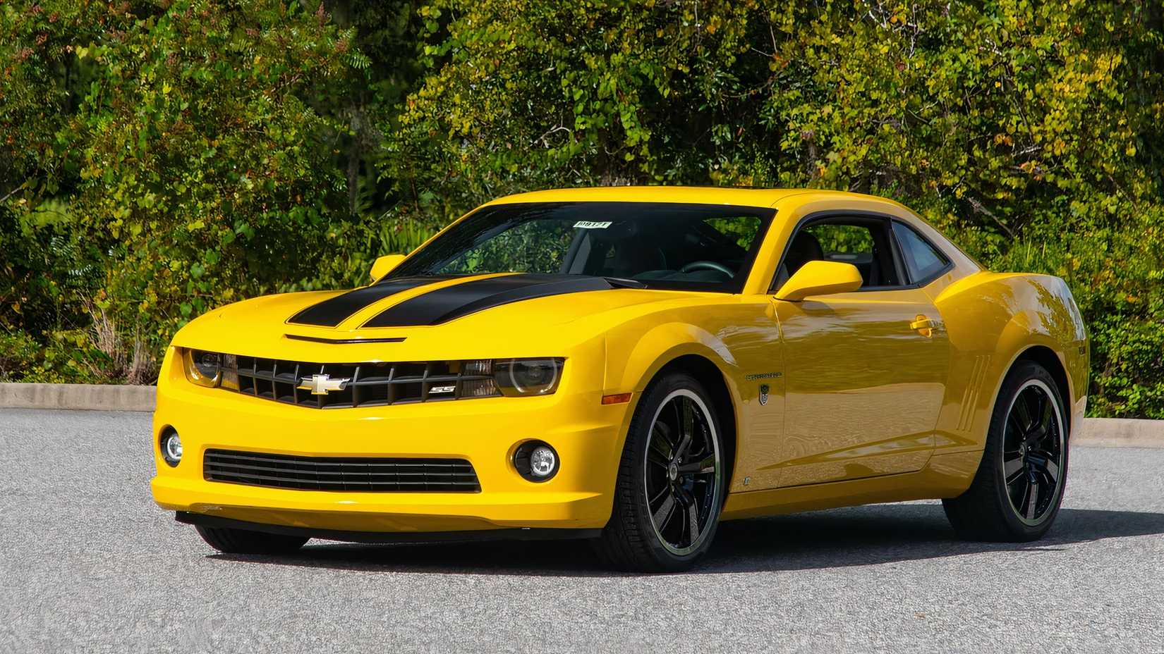3/4 front view of 2010 Chevrolet Camaro RS/SS Transformers Edition