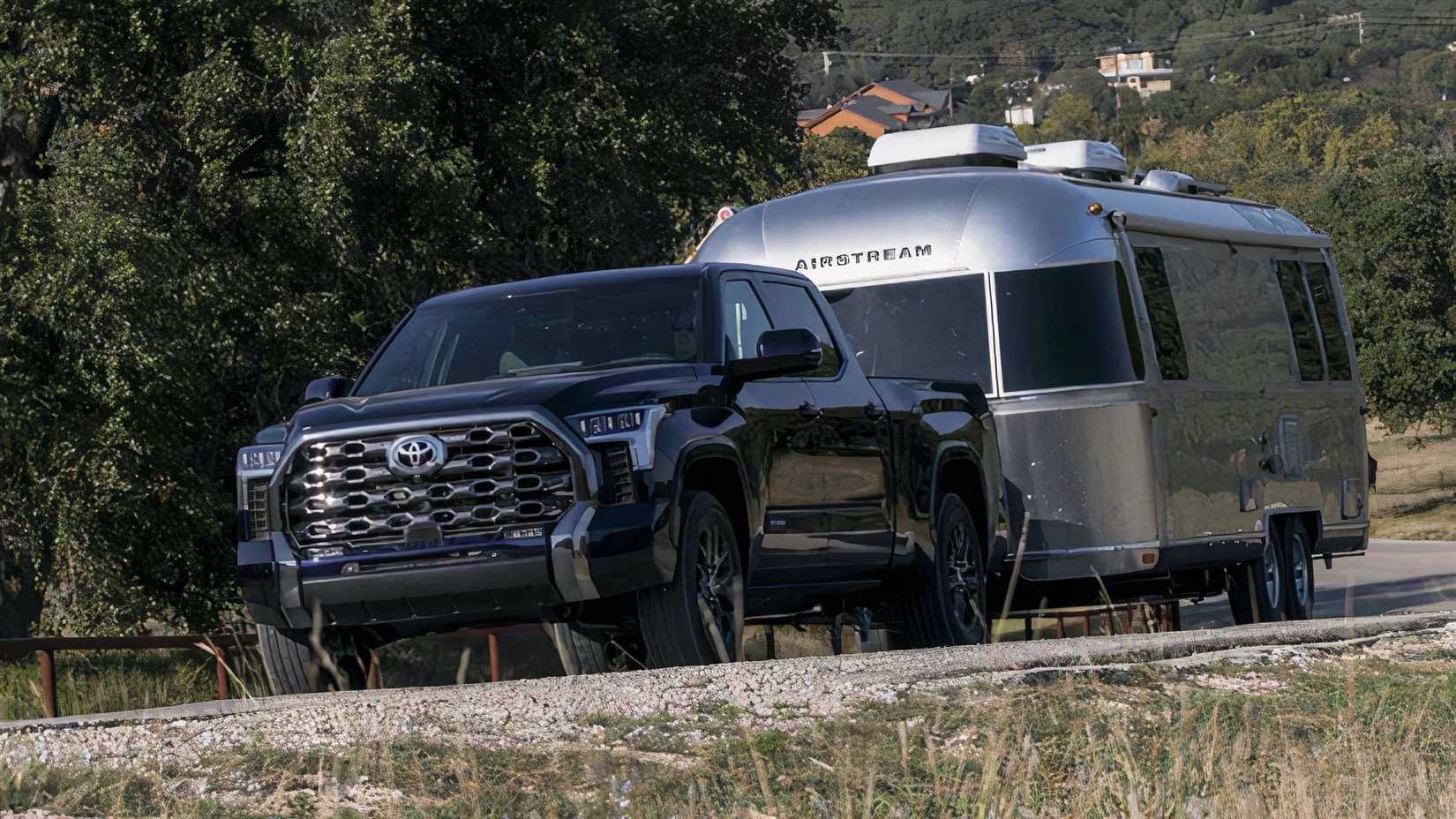 Redimensionar o reboque do Toyota Tundra 2025