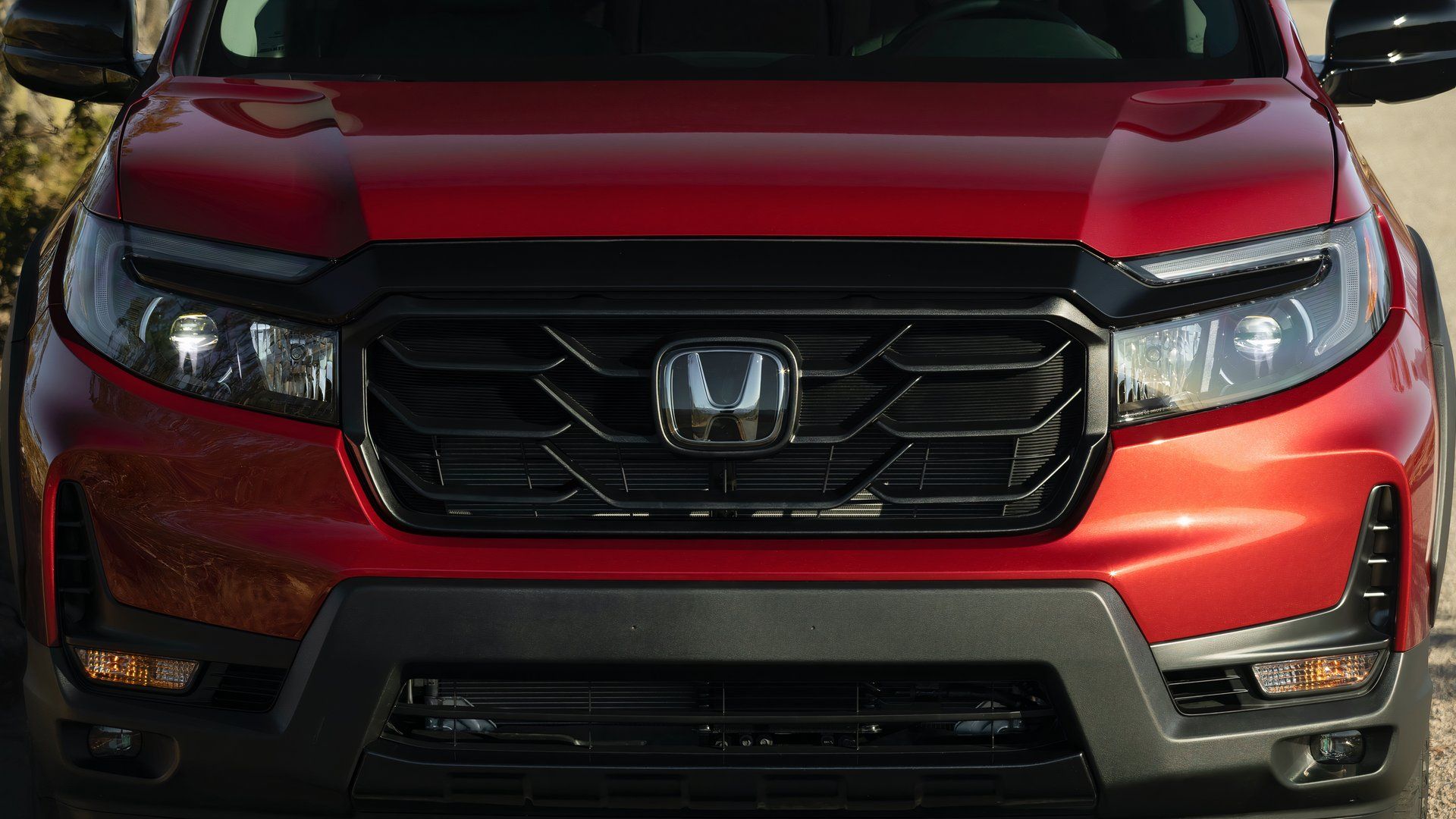 Front view of 2024 Honda Ridgeline