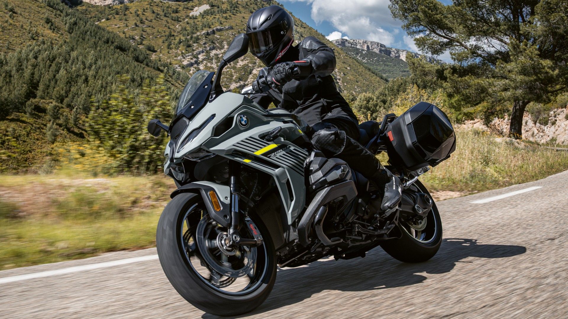 BMW R 1300 RS touring ready front third quarter view