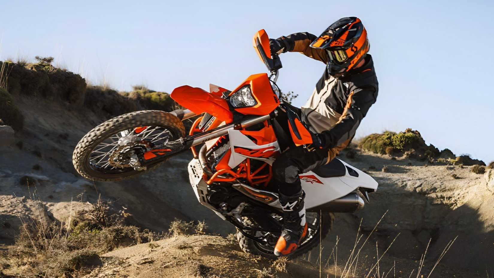 2026 KTM 690 Enduro R off-roading hd wallpaper