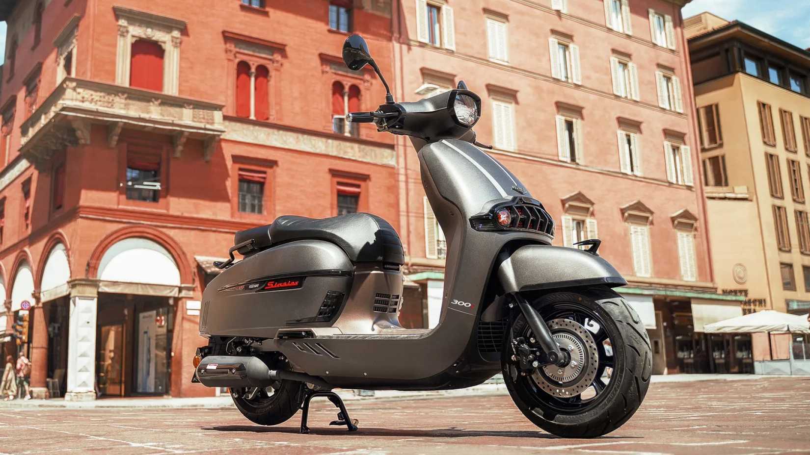 Keeway SIXTIES 300i front third quarter view