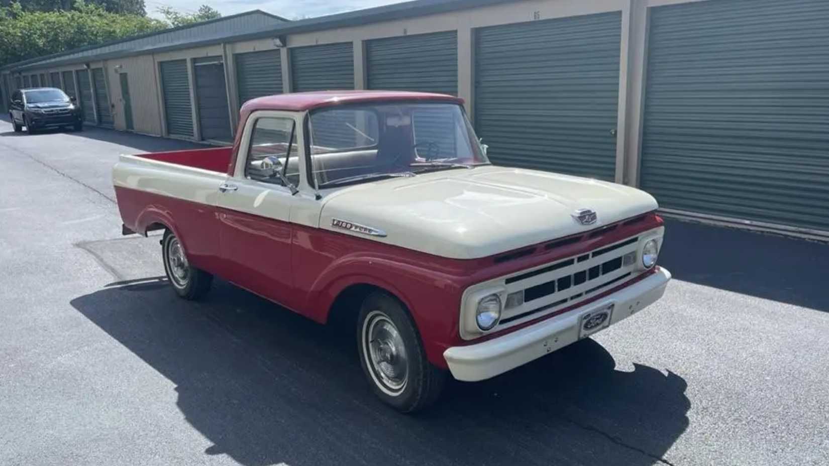 Ford F-100 1961