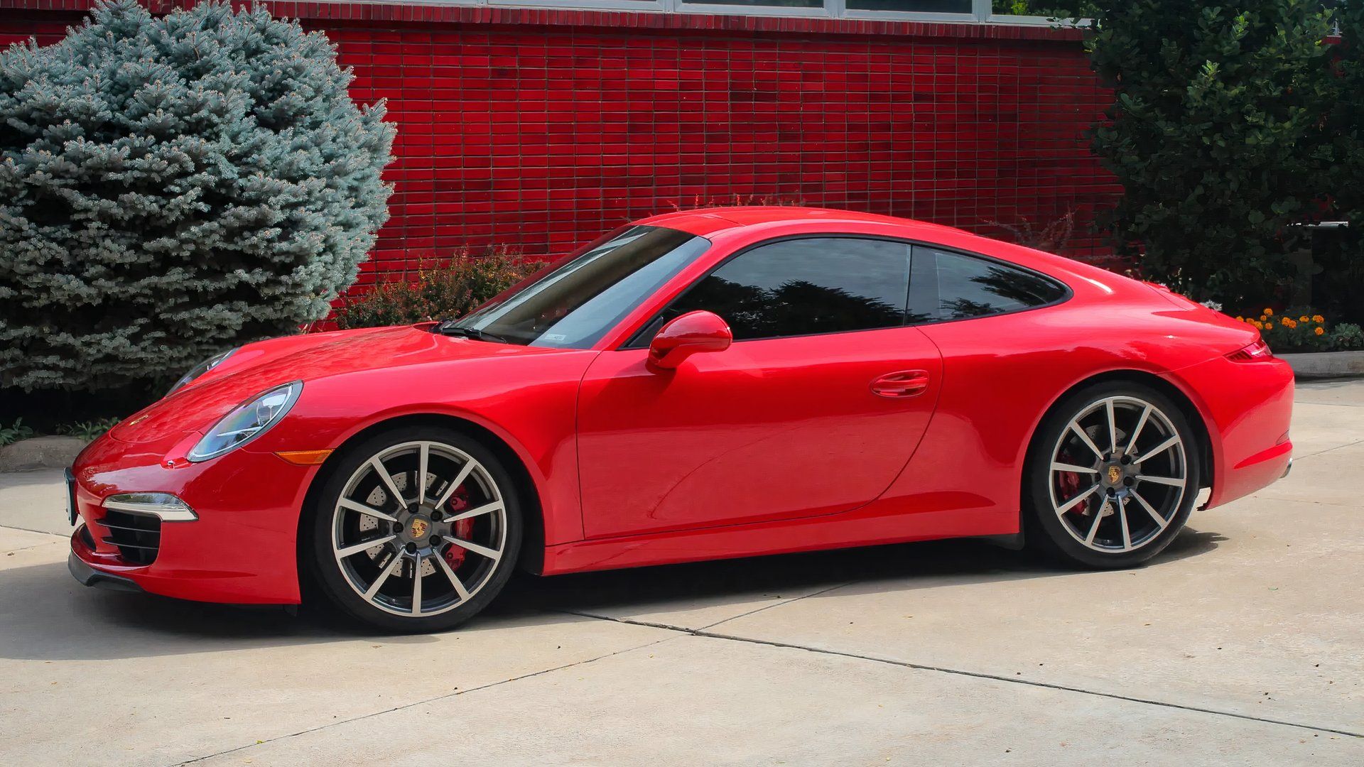 Porsche PCCM Plus Brings CarPlay To 981/991 Models In 2027
