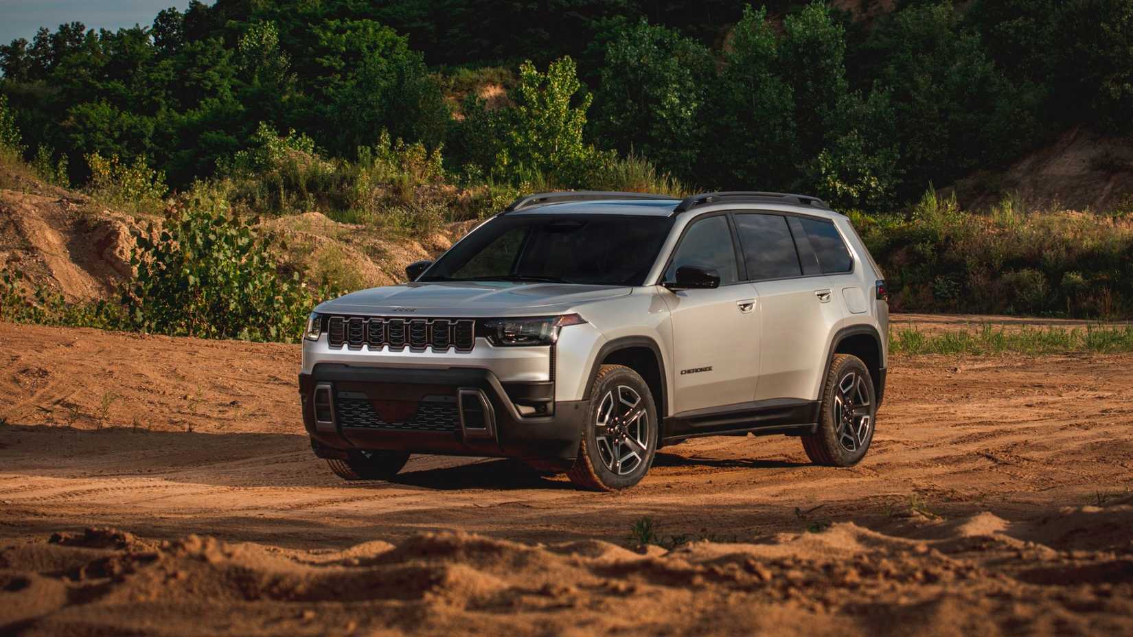 2026 Jeep Cherokee Hybrid (19)