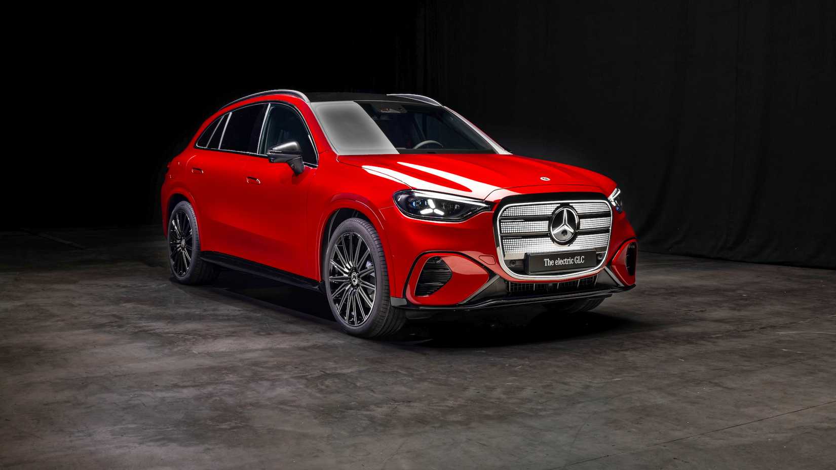 2026 Mercedes-Benz GLC Electric 11