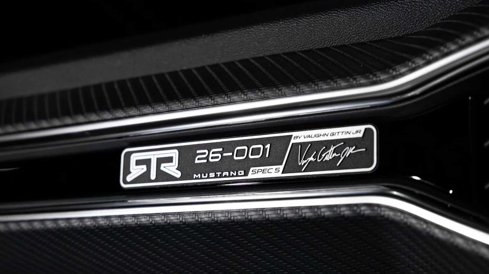 2026-Mustang-rtr-spec-5-16.jpg