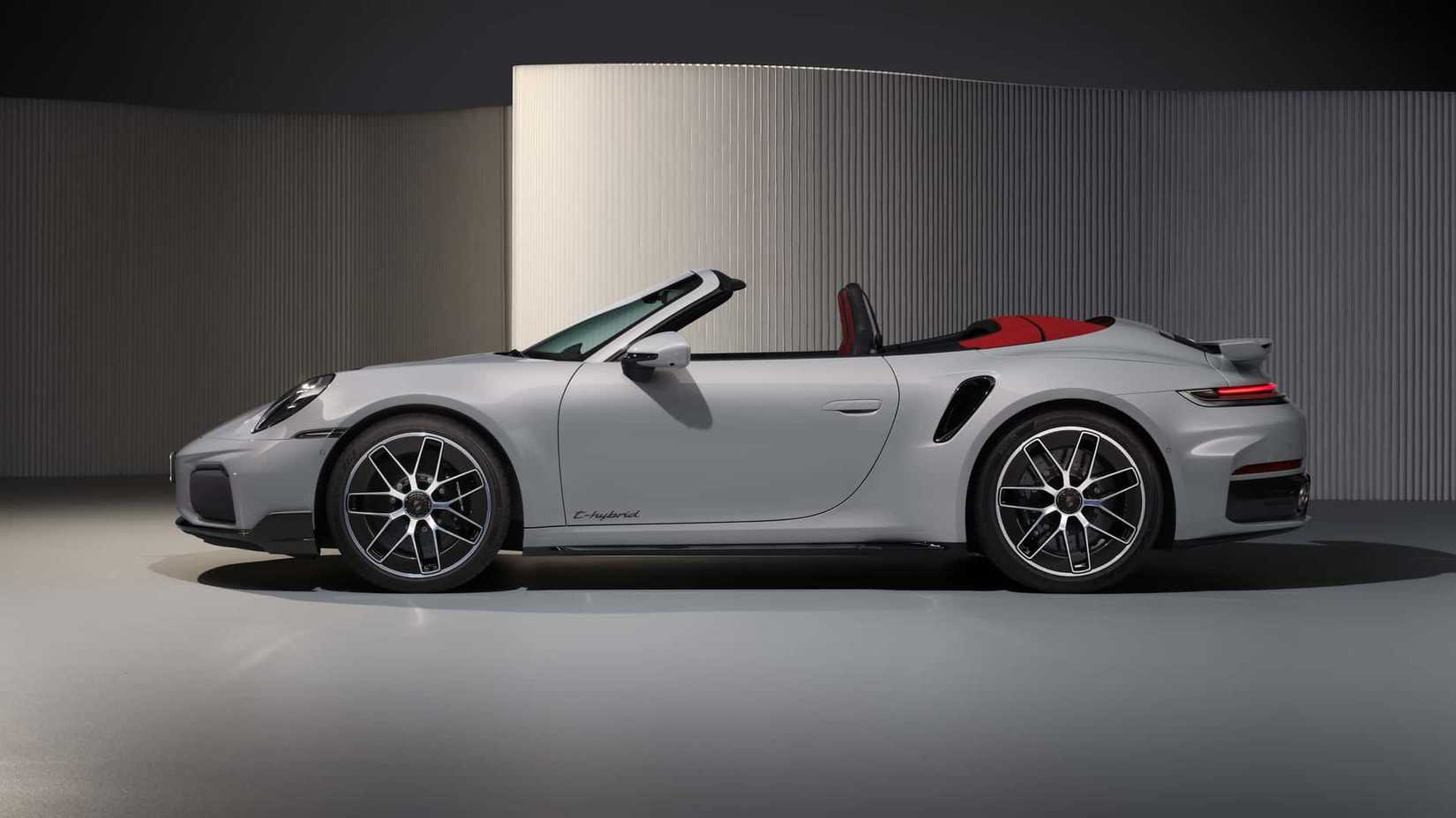 Everything You Need To Know About The 2026 Porsche 911 Turbo S everything-you-need-to-know-about-the-2026-porsche-911-turbo-s