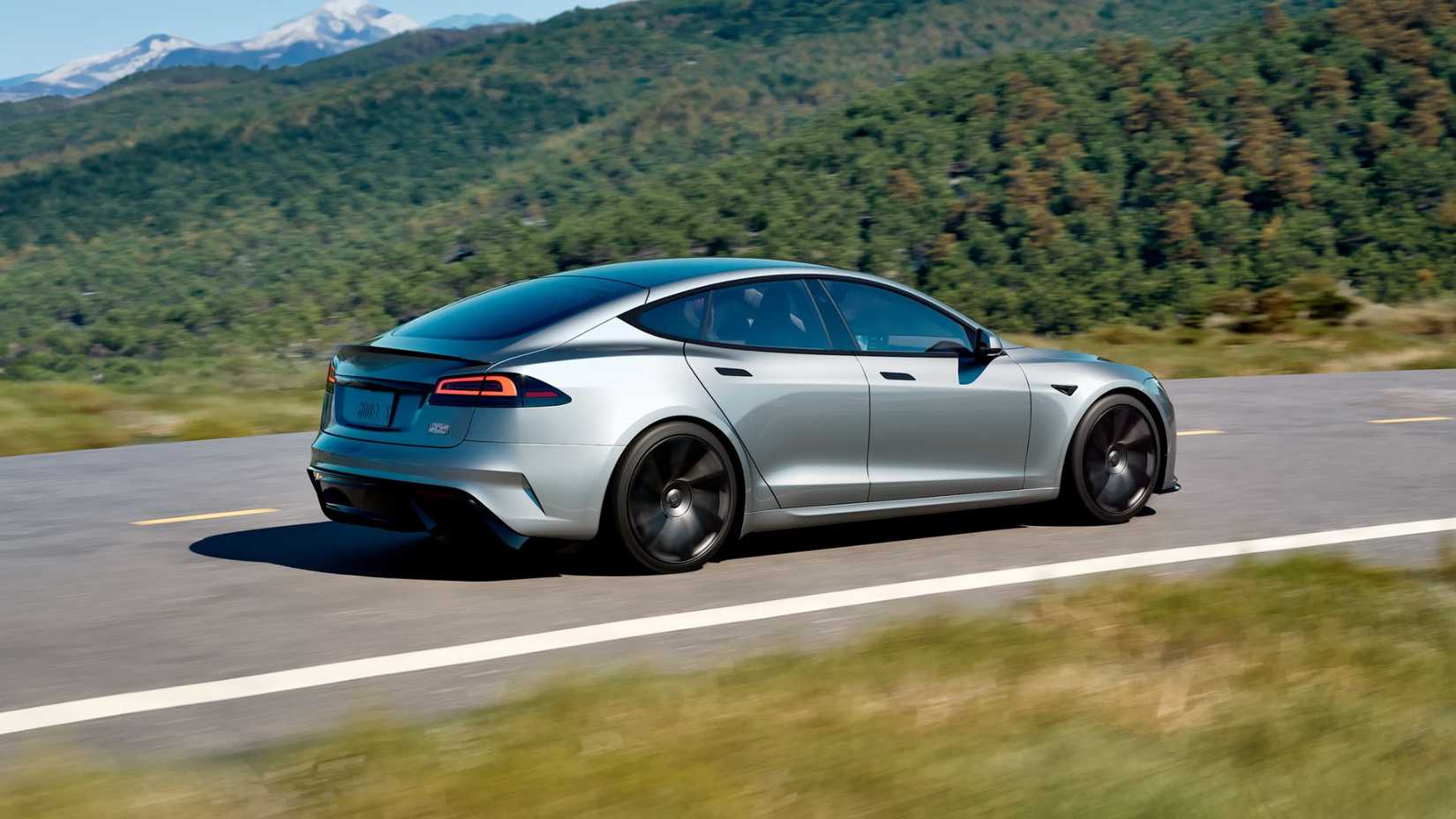 2026 Tesla Model S Action Rear 3_4